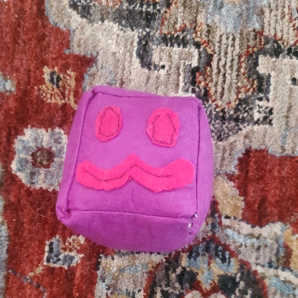 handmade SlimeCube - Purple Happy